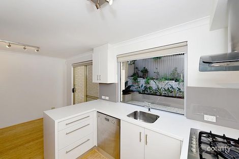 Property photo of 5 Drabble Road Scarborough WA 6019