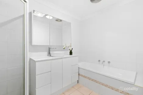 Property photo of 12 McGuirk Way Rouse Hill NSW 2155