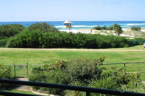 Property photo of 45/955 Gold Coast Highway Palm Beach QLD 4221