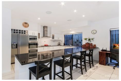 Property photo of 15 Hewson Court Mudgeeraba QLD 4213