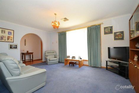 Property photo of 2 Elena Crescent Hallett Cove SA 5158