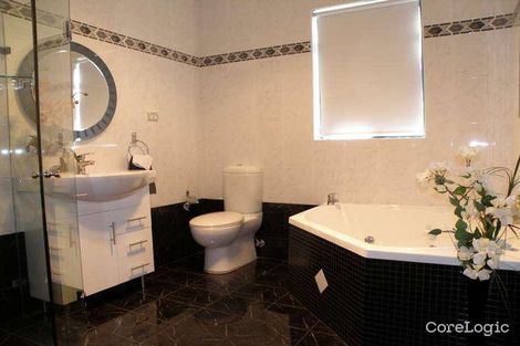 Property photo of 10 Amber Close Parklea NSW 2768