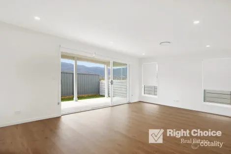 Property photo of 5 Mapleton Terrace Stream Hill NSW 2526