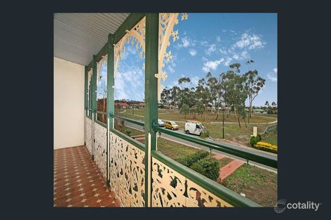 Property photo of 4 Simmonds Place Roxburgh Park VIC 3064