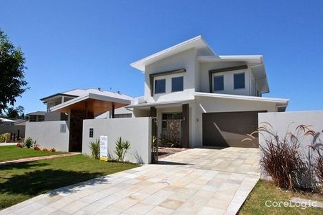Property photo of 75 Compass Drive Biggera Waters QLD 4216