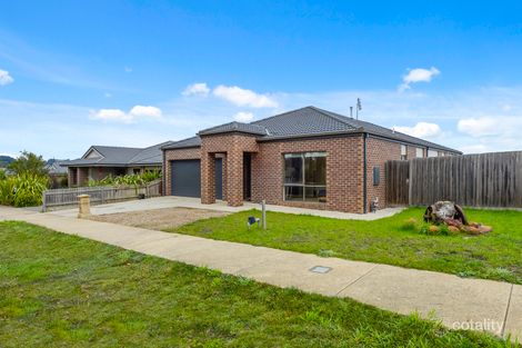 Property photo of 63 Old Lancefield Road Woodend VIC 3442