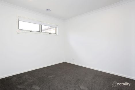 Property photo of 11 Herne Path Wyndham Vale VIC 3024