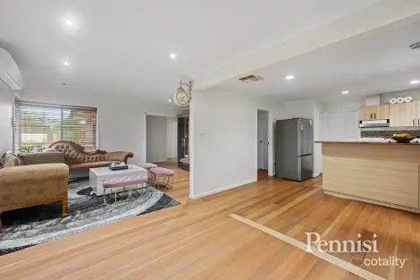 Property photo of 11 Kerrison Avenue St Albans VIC 3021