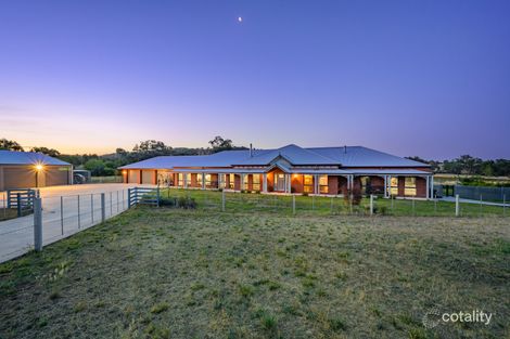 52 Himalaya Dr, Table Top, NSW 2640