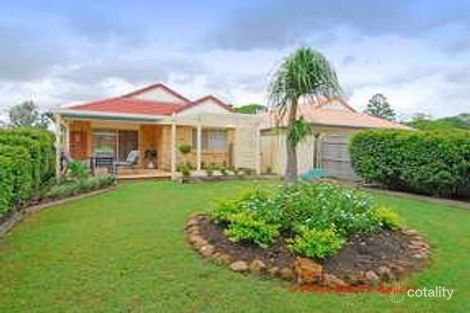 8 Strong Ave, Graceville, QLD 4075