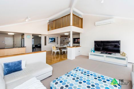 Property photo of 10 Kenworth Pass Success WA 6164