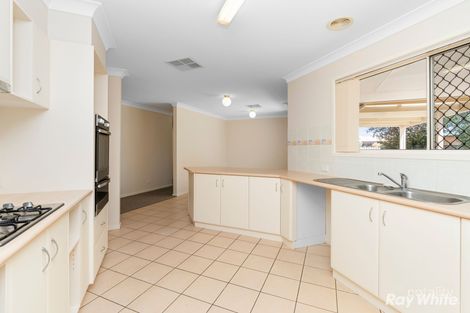 Property photo of 19 Kimba Drive Glenfield Park NSW 2650