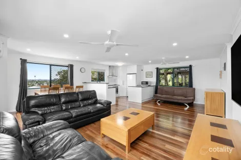 Property photo of 2/86 Tantula Road West Alexandra Headland QLD 4572