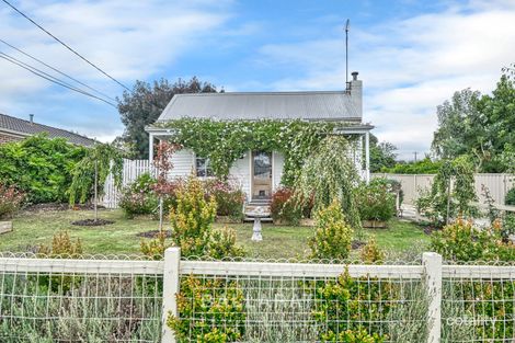 33 Heales St, Mount Pleasant, VIC 3350