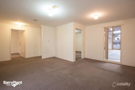 Property photo of 11 Raffindale Crescent Cranbourne West VIC 3977