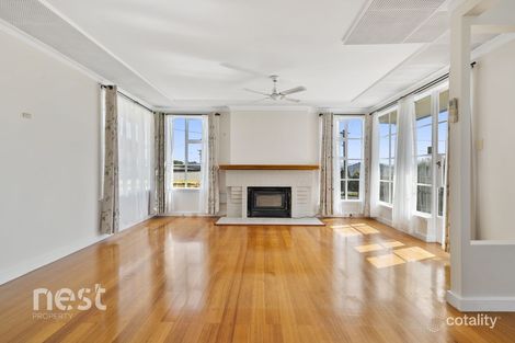 Property photo of 28 Lorraine Crescent Rosetta TAS 7010