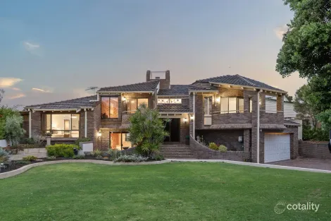 18 Copper Cl, Carine, WA 6020