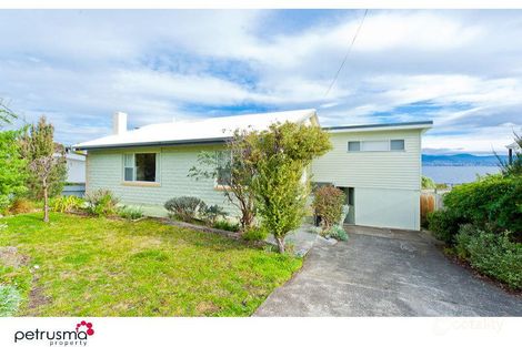 2/211 Tranmere Rd, Tranmere, TAS 7018