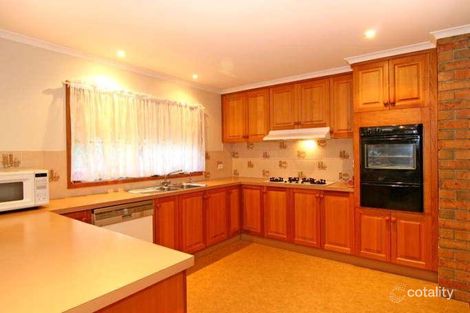 Property photo of 3 Forest Drive Ascot VIC 3551