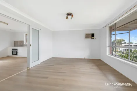 Property photo of 12 Pambula Crescent Woodpark NSW 2164