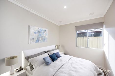 Property photo of 21 Sutherland Close North Guildford WA 6055