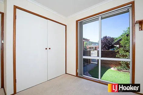 Property photo of 8 Edney Place Isaacs ACT 2607