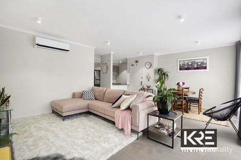 Property photo of 18 Hinterland Close Lynbrook VIC 3975