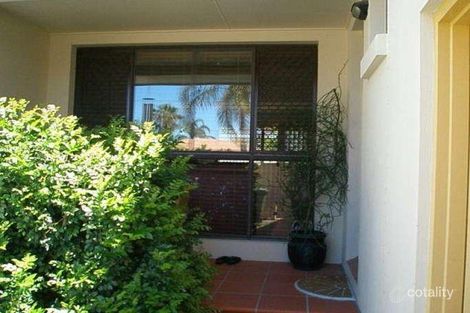 17 Karbunya St, Mermaid Waters, QLD 4218