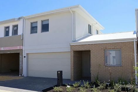 Property photo of 23 Minigwal Loop Hammond Park WA 6164