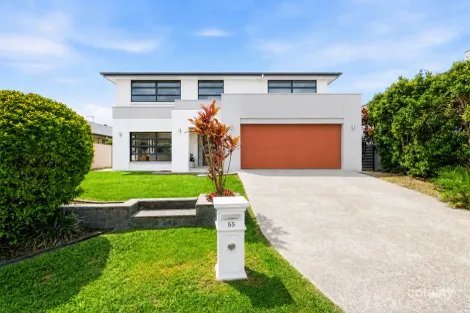 Property photo of 55 The Peninsula Helensvale QLD 4212