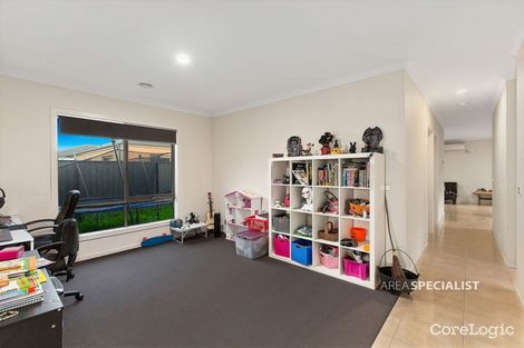 Property photo of 3 Dream Avenue Clyde North VIC 3978