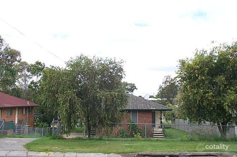 8 Poinsettia Pde, Varsity Lakes, QLD 4227