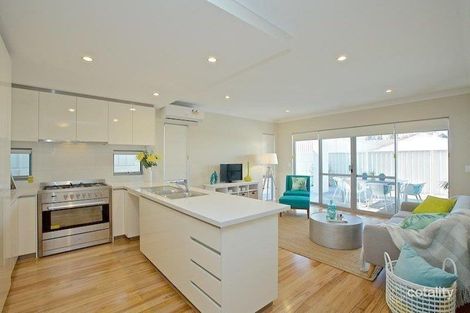Property photo of 18 Quilter Drive Duncraig WA 6023