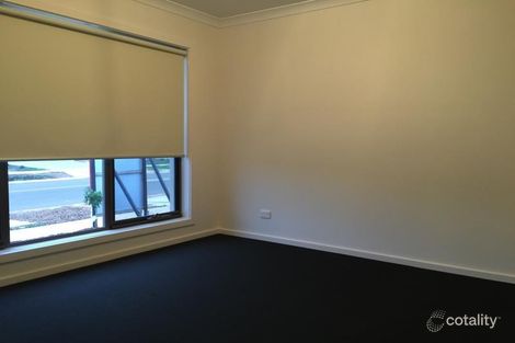 Property photo of 151 James Melrose Drive Brookfield VIC 3338