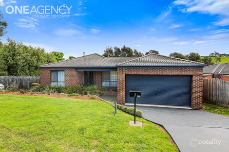 Property photo of 7 Fir Place Warragul VIC 3820