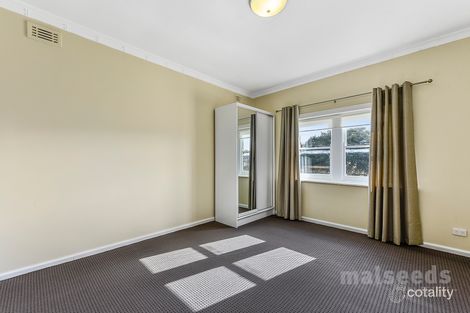 Property photo of 32 Vansittart Road Mount Gambier SA 5290