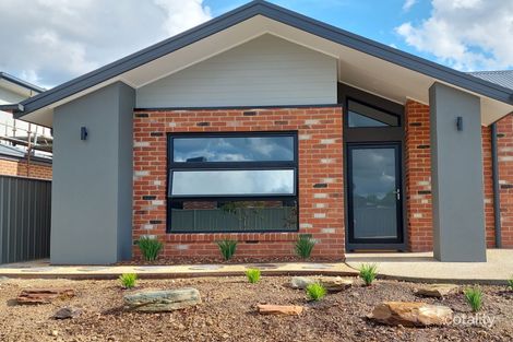 52 Topaz Ave, White Hills, VIC 3550