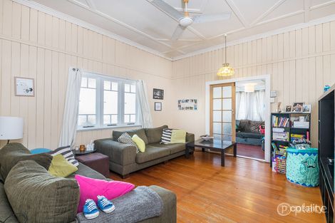 Property photo of 90 City View Road Camp Hill QLD 4152