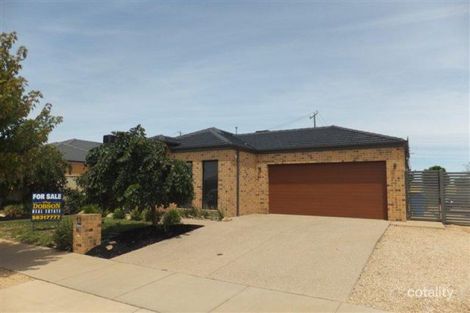 Property photo of 10 Grampians Parade Shepparton North VIC 3631