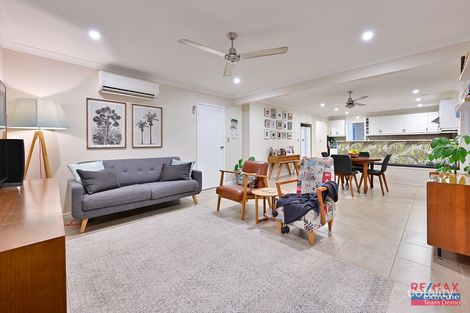 Property photo of 6 Prudhoe Mews Ridgewood WA 6030
