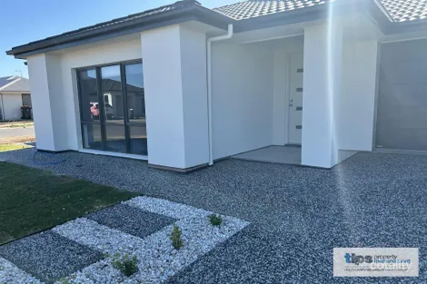 Property photo of 32 Bonham Crescent Munno Para West SA 5115