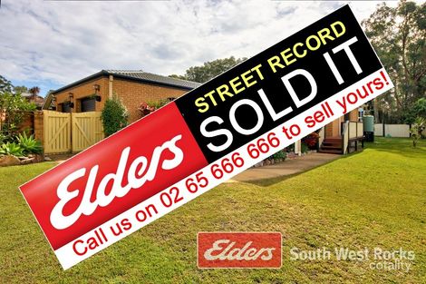 Property photo of 42 Peter Mark Circuit South West Rocks NSW 2431