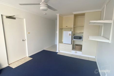 34a/2 Landsborough Pde, Golden Beach, QLD 4551