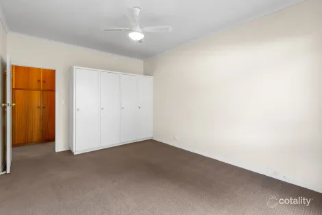 Property photo of 3/10 Barry Road Oaklands Park SA 5046