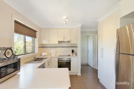 Property photo of 16 Campion Parade Armidale NSW 2350