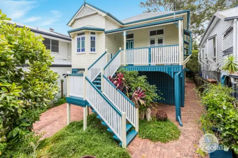 35 Ashford St, Shorncliffe, QLD 4017