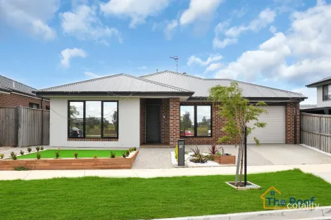 Property photo of 41 Flannery Circuit Charlemont VIC 3217