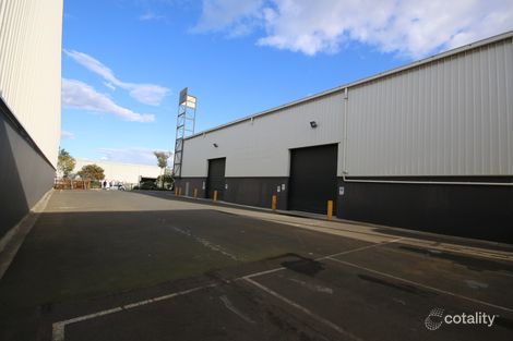 2/2 Cyanamid St, Laverton North, VIC 3026