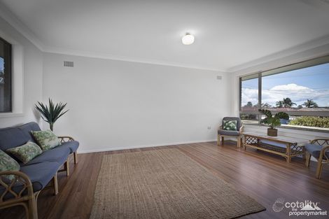 Property photo of 24 Beachcomber Parade Toukley NSW 2263