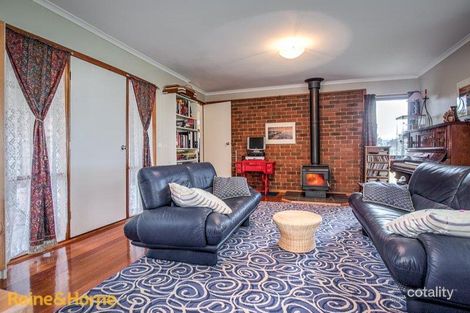 Property photo of 34 Macedon Close New Gisborne VIC 3438